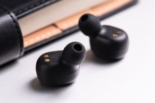 好的蓝牙耳机品牌往往具备技术领先、音质优良、佩戴舒适等特点。以下是一些在市场上备受好评的品牌