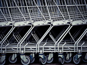 2线灯具品牌市场分析与案例解析