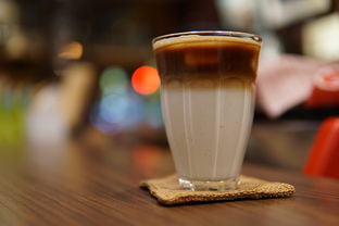 全球品牌水杯排名，揭秘那些让你爱不释手的杯子背后的故事